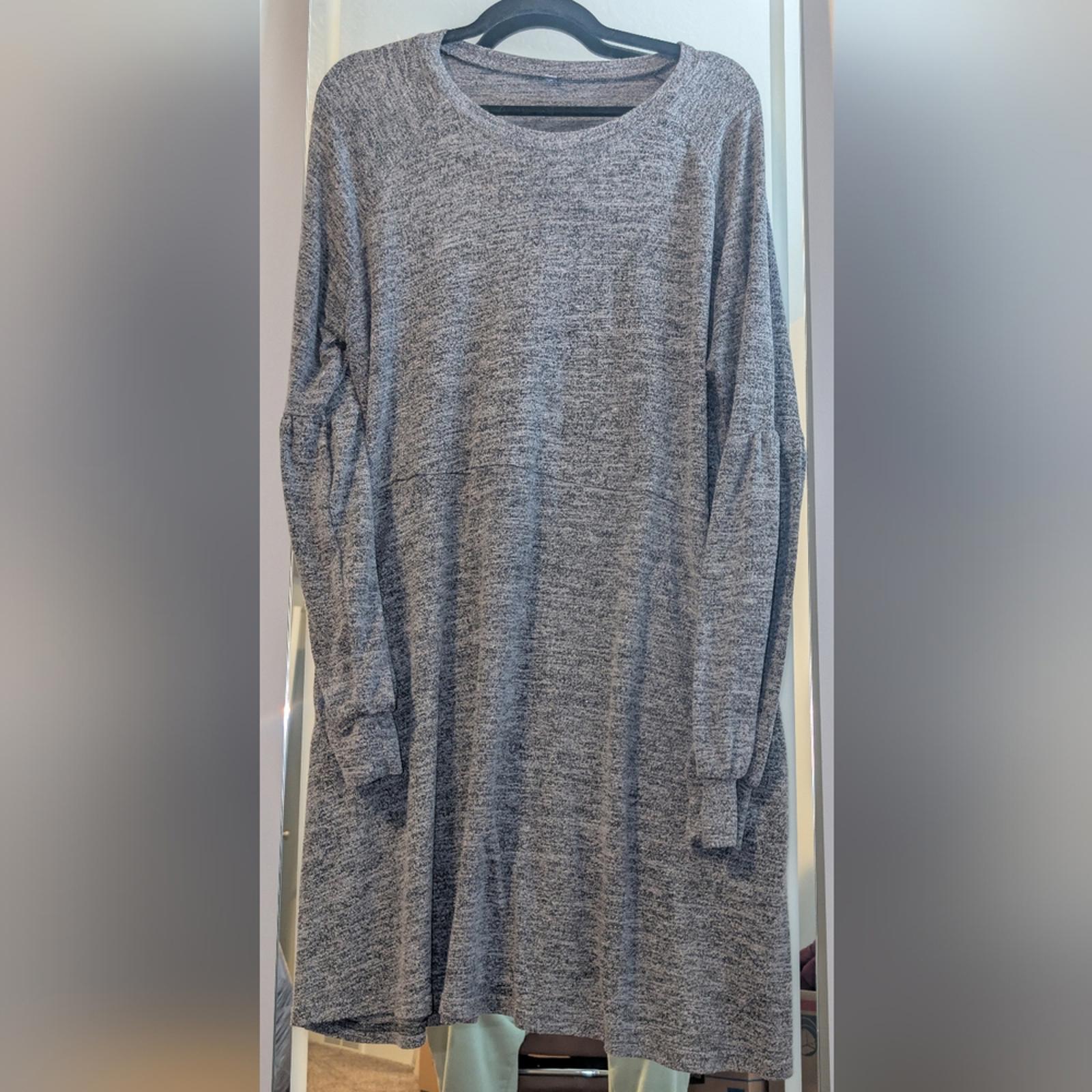 Jeather Gray Knit Long-Sleeve Dress
