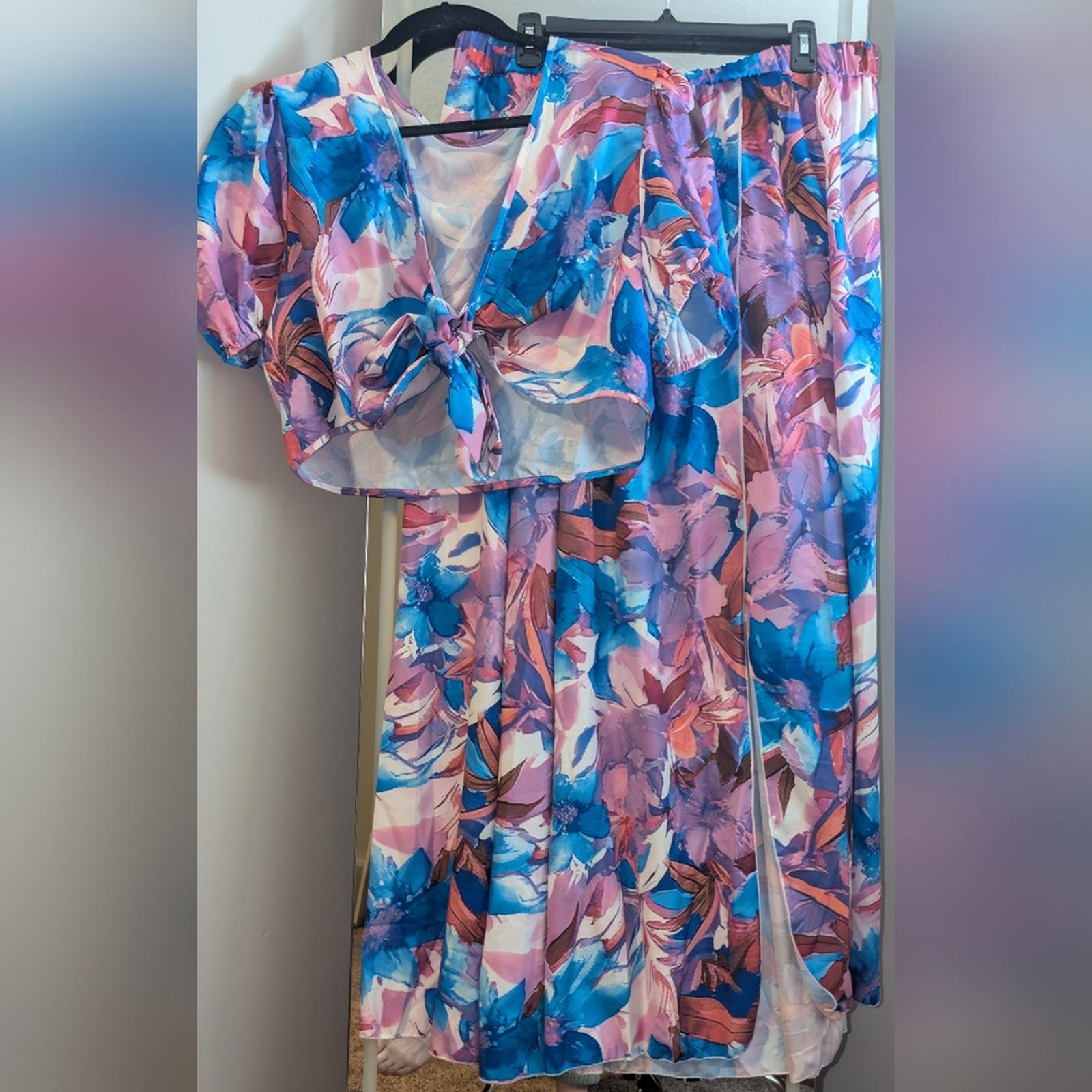 Floral Print Two-Piece Set in Blue & Pink