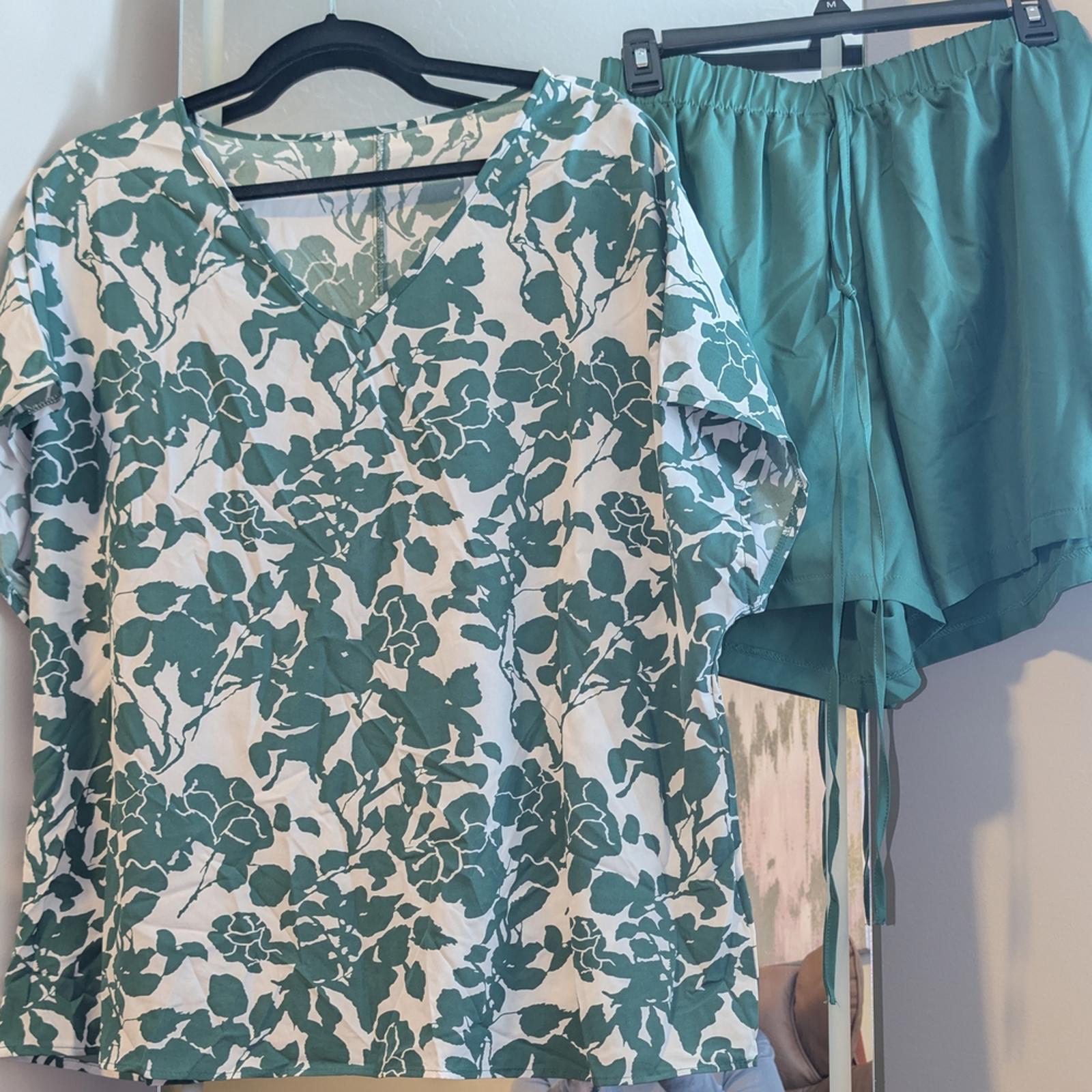 Floral V-Neck Sleep Top and Solid Shorts Set - Teal Floral